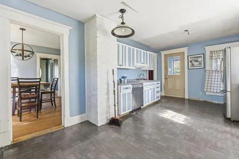 79 Pittsfield Avenue Hartland ME 04943