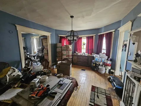 79 Pittsfield Avenue Hartland ME 04943