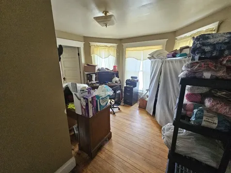79 Pittsfield Avenue Hartland ME 04943