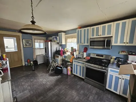 79 Pittsfield Avenue Hartland ME 04943