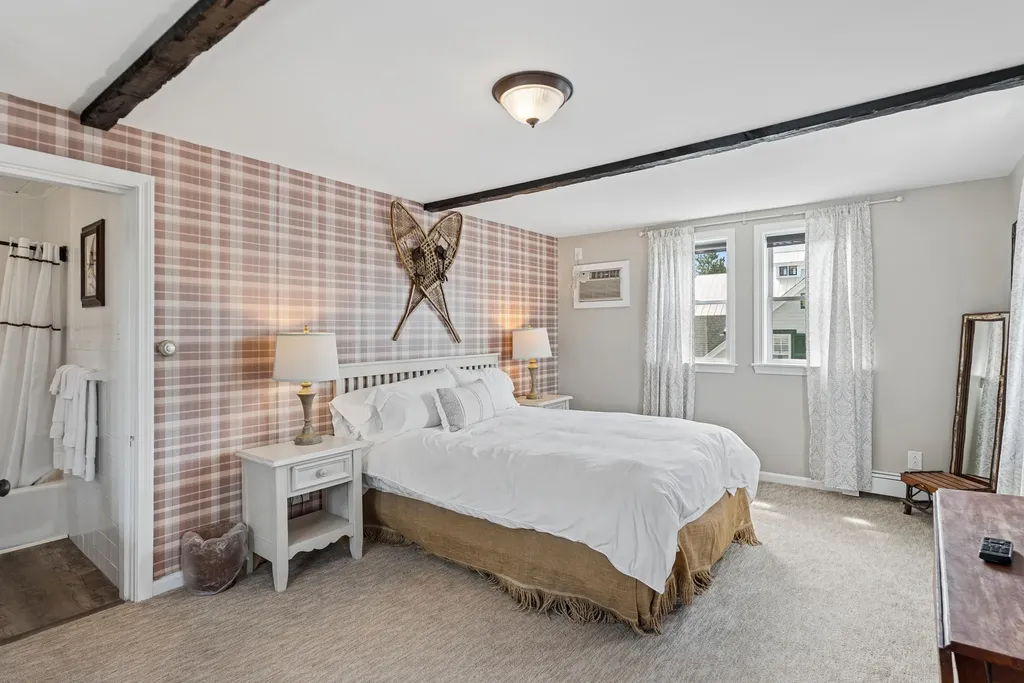 157 Main Street Belgrade ME 04918