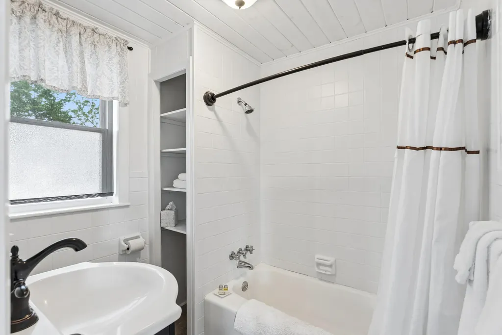 157 Main Street Belgrade ME 04918