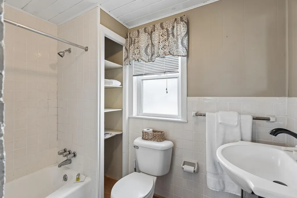 157 Main Street Belgrade ME 04918