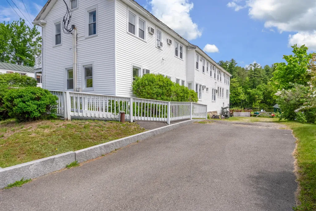 157 Main Street Belgrade ME 04918