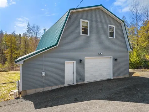 32 Charles Drive Holden ME 04429