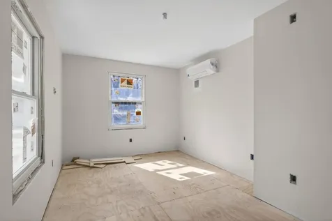 50 Shore Road Ogunquit ME 03907