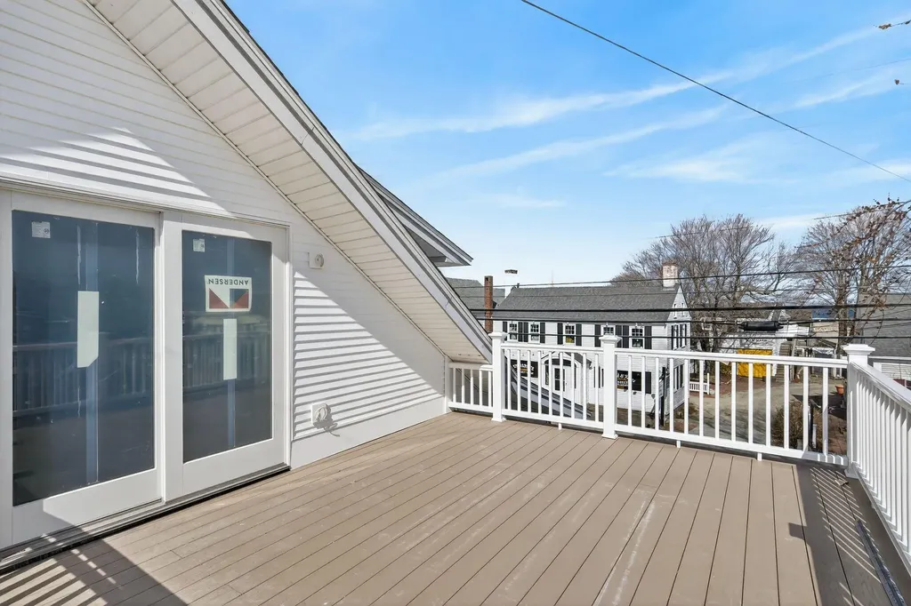 50 Shore Road Ogunquit ME 03907
