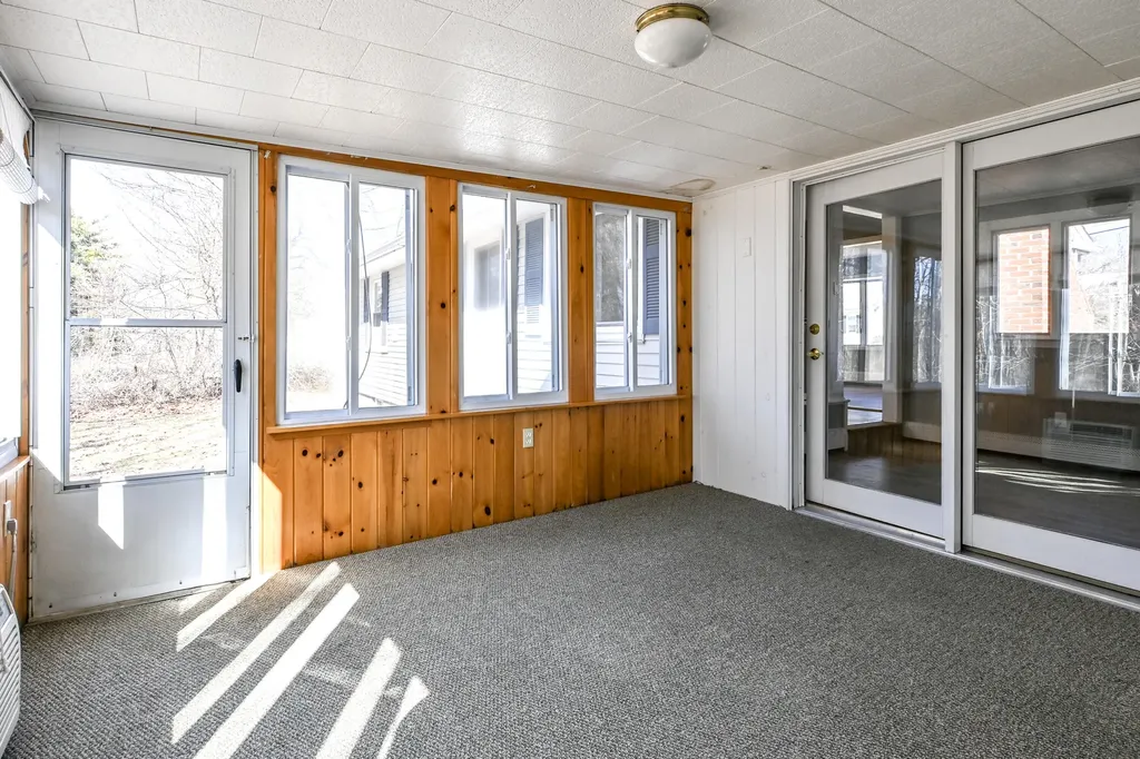 20 Tucker Avenue Portland ME 04103
