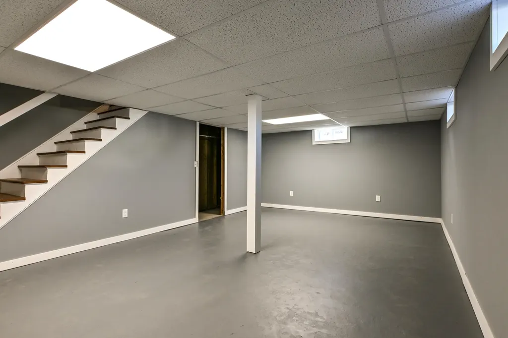20 Tucker Avenue Portland ME 04103