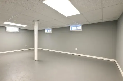 20 Tucker Avenue Portland ME 04103