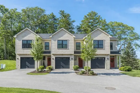 25 Preservation Lane South Portland ME 04106