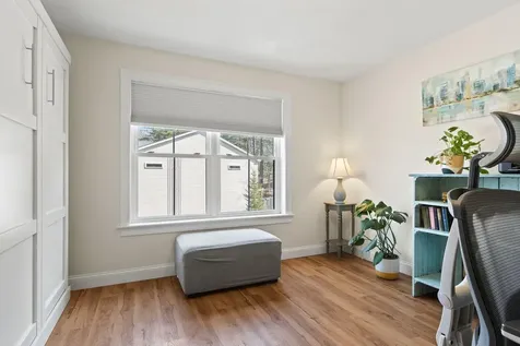 25 Preservation Lane South Portland ME 04106