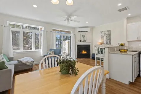 25 Preservation Lane South Portland ME 04106