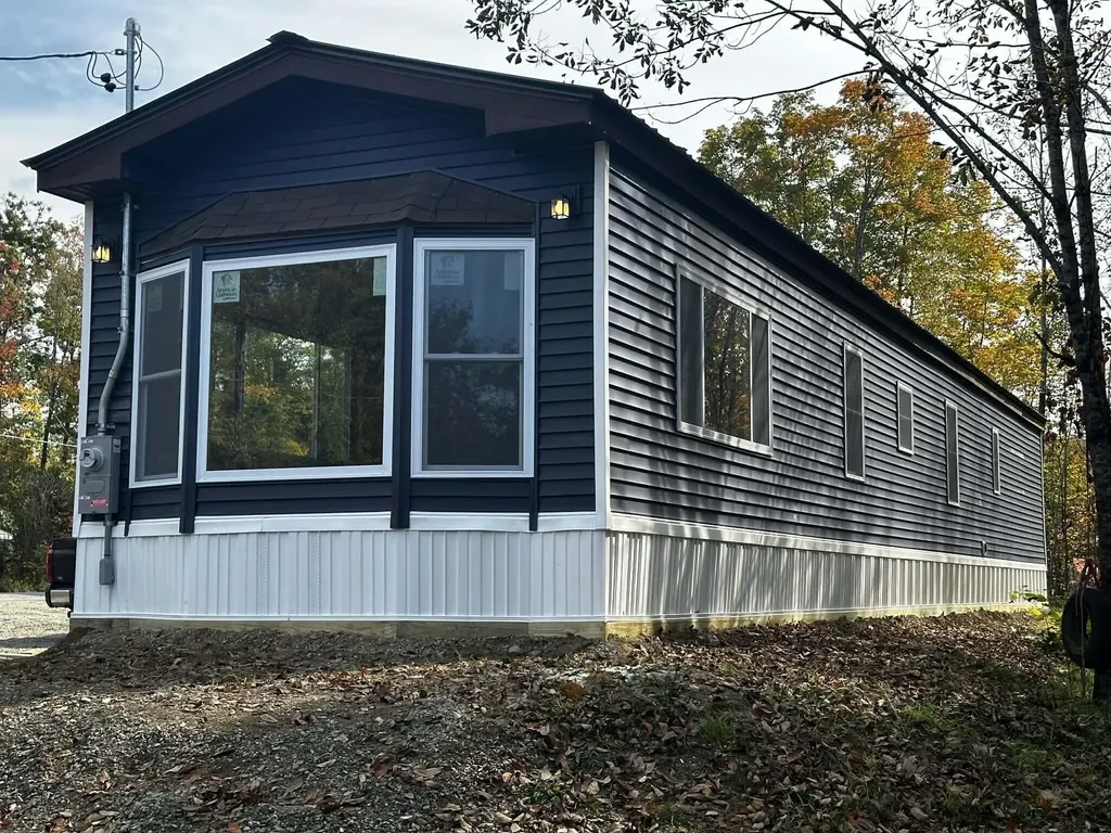 550 Troy Road Detroit ME 04929