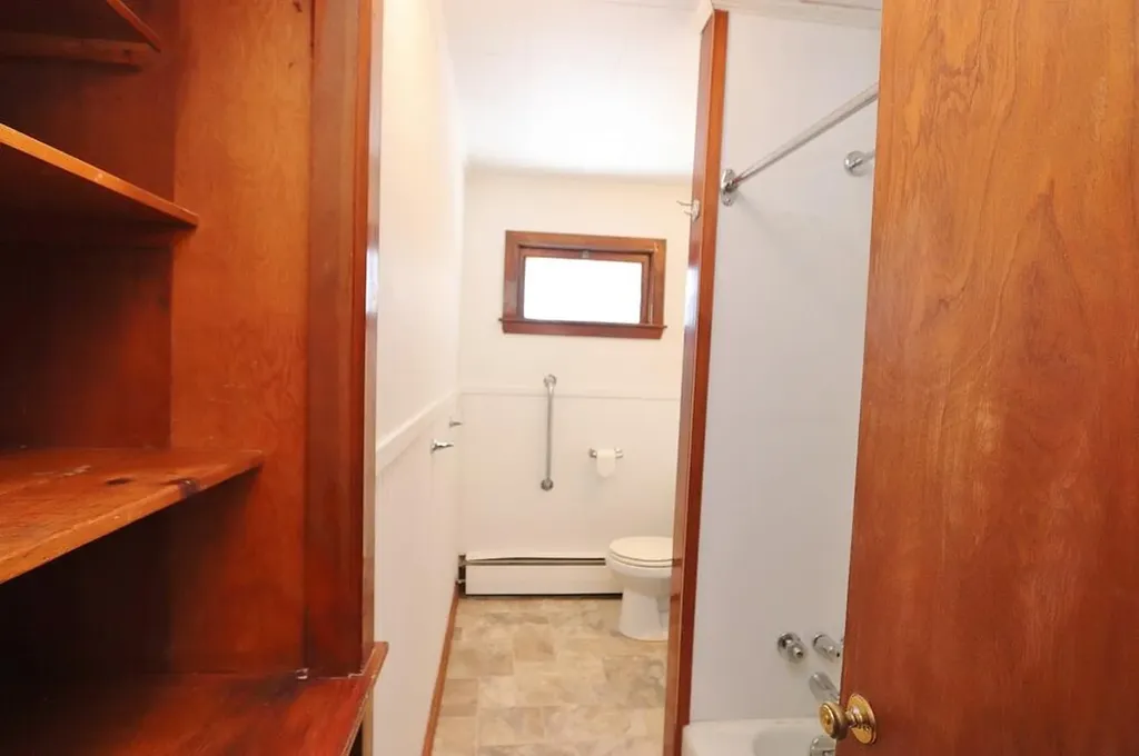 418 Main Road S Hampden ME 04444