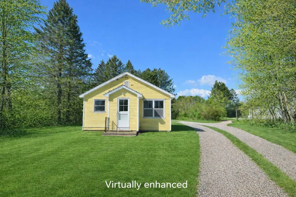 418 Main Road S Hampden ME 04444