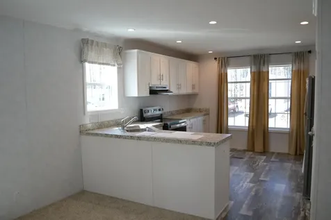18 Maple Street Lebanon ME 04027