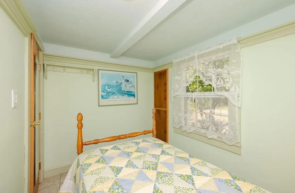 117 Middle Road Acton ME 04001
