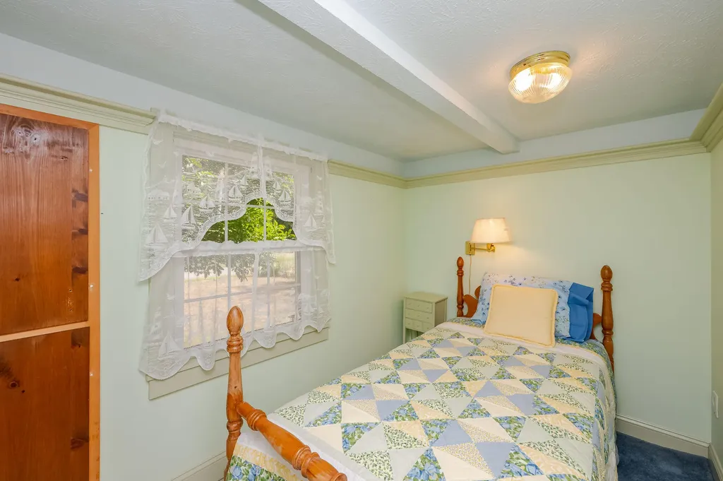 117 Middle Road Acton ME 04001