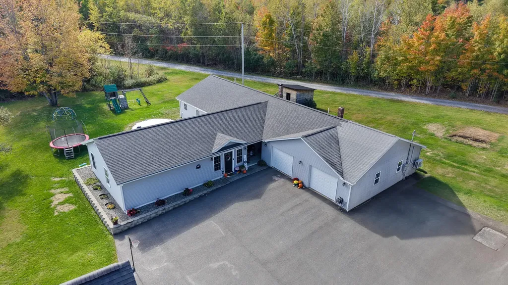 246 Wyman Road Palmyra ME 04965