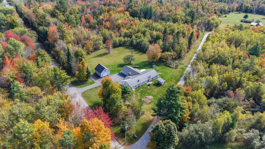 246 Wyman Road Palmyra ME 04965