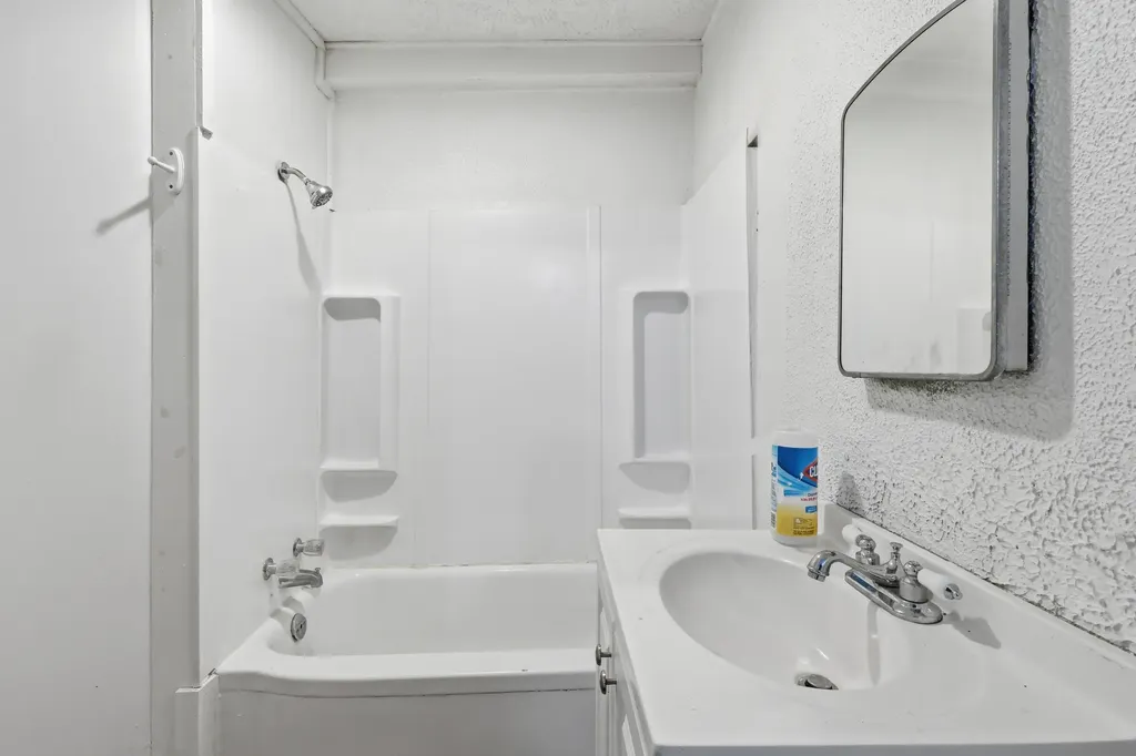 21 Bald Hill Road New Gloucester ME 04260