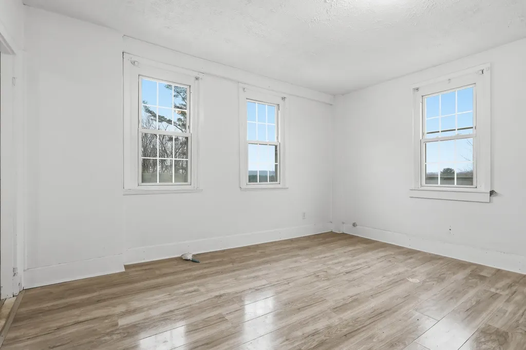 21 Bald Hill Road New Gloucester ME 04260