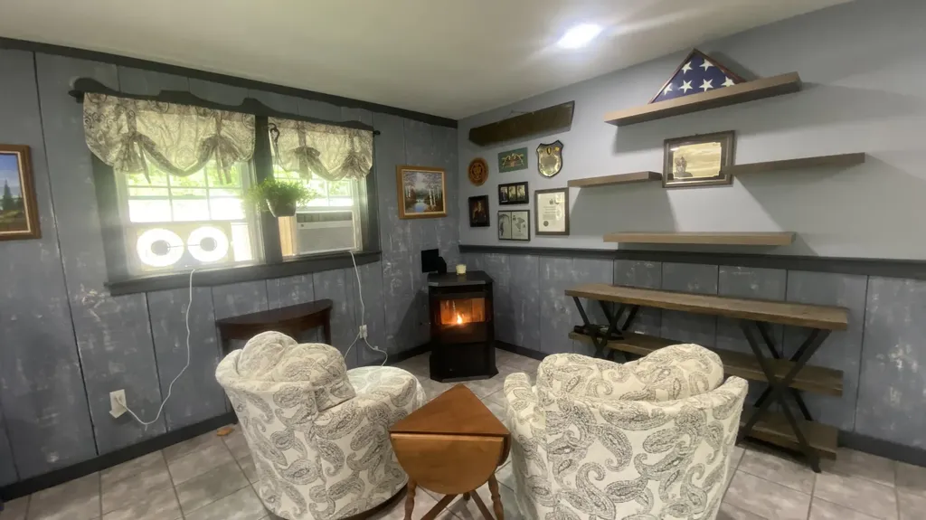 26 Bushey Shore Palermo ME 04354