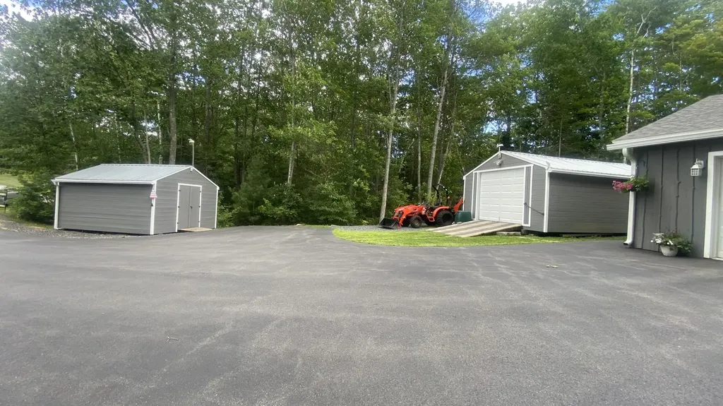 26 Bushey Shore Palermo ME 04354