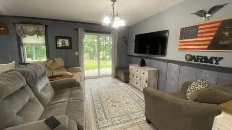 26 Bushey Shore Palermo ME 04354