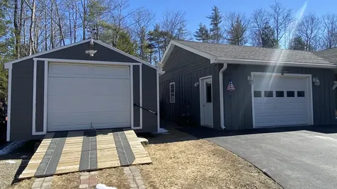 26 Bushey Shore Palermo ME 04354