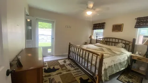 26 Bushey Shore Palermo ME 04354