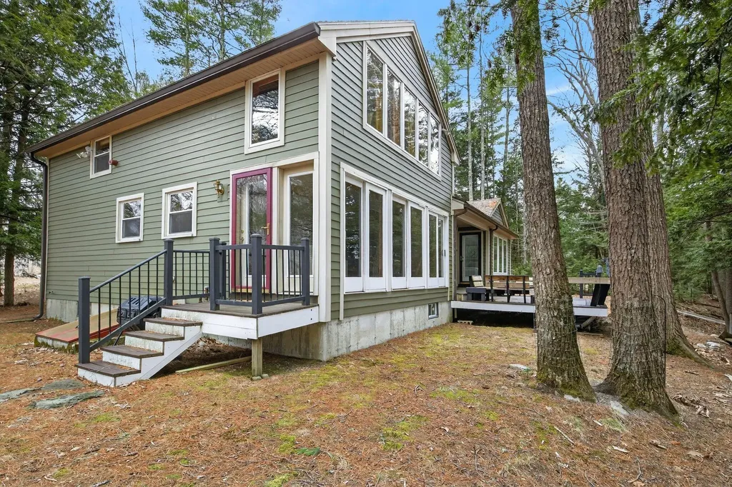 38 Maynard Road Windham ME 04062