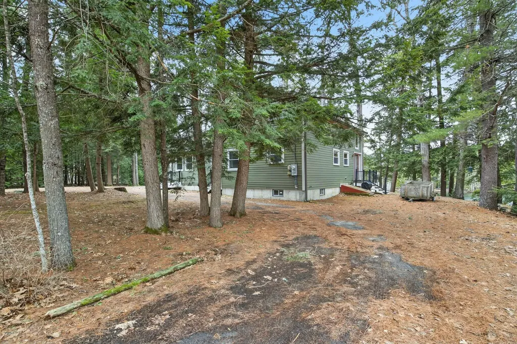 38 Maynard Road Windham ME 04062