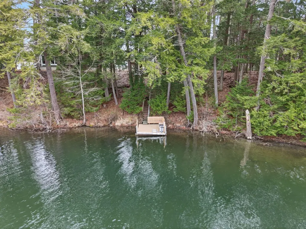 38 Maynard Road Windham ME 04062