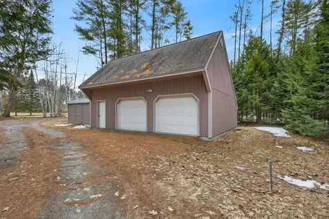 38 Maynard Road Windham ME 04062
