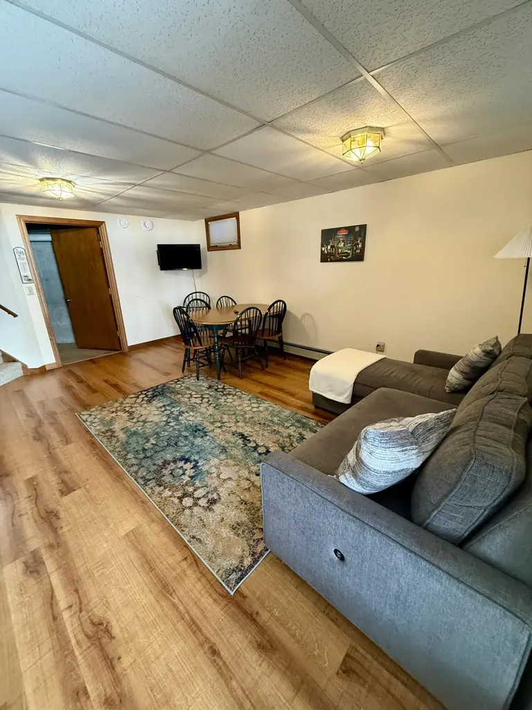 83 Bunting Lane Poland ME 04274