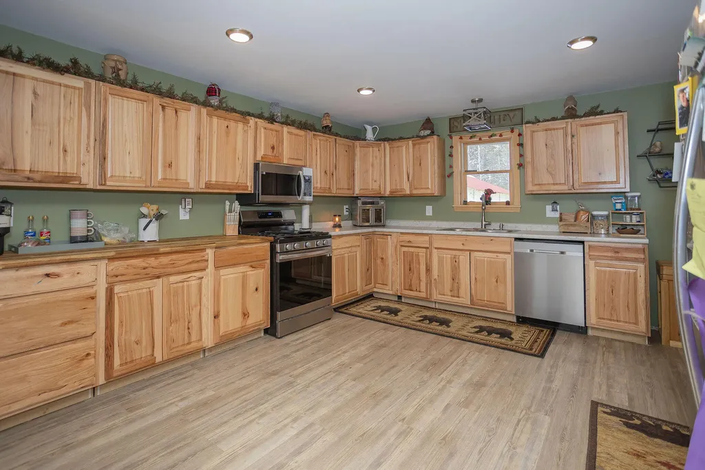 33 Lake Street New Vineyard ME 04956