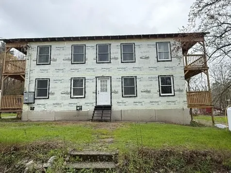33 Lake Street New Vineyard ME 04956