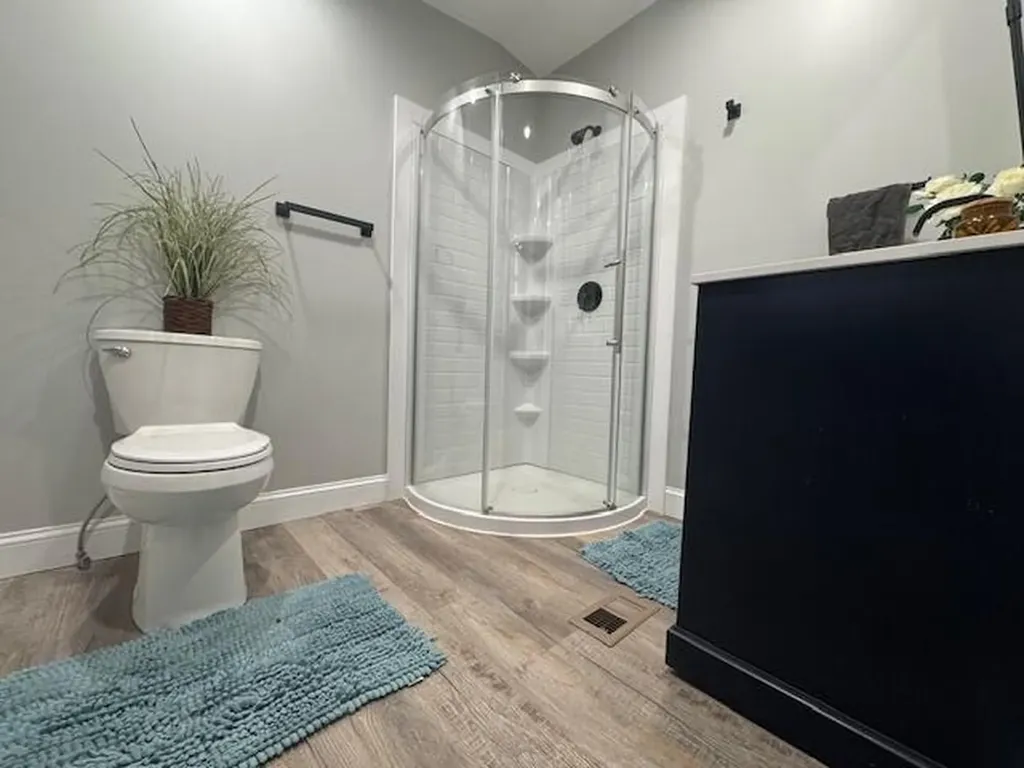 171 River Road Richmond ME 04357