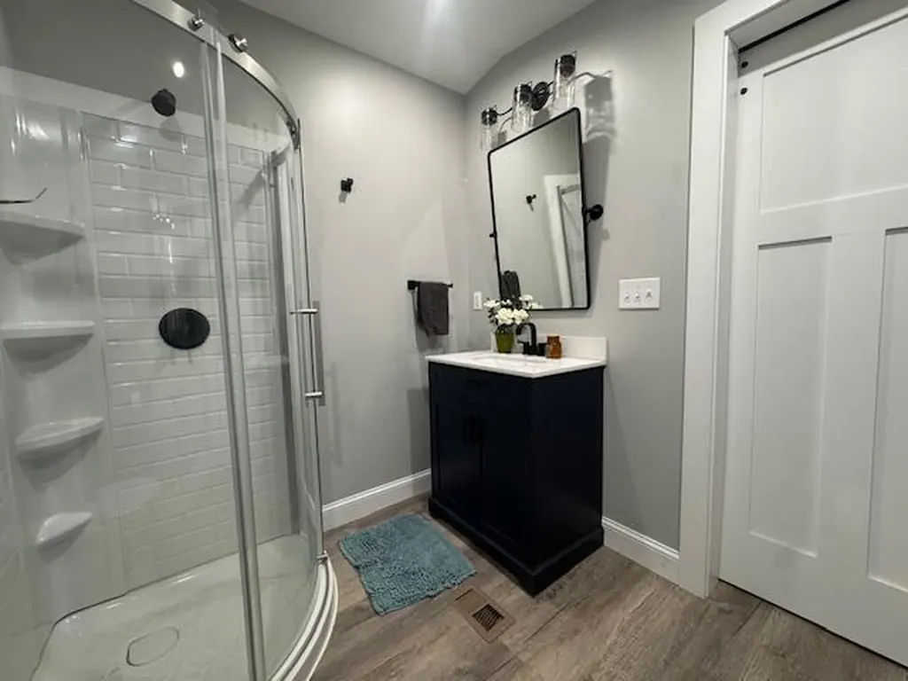 171 River Road Richmond ME 04357