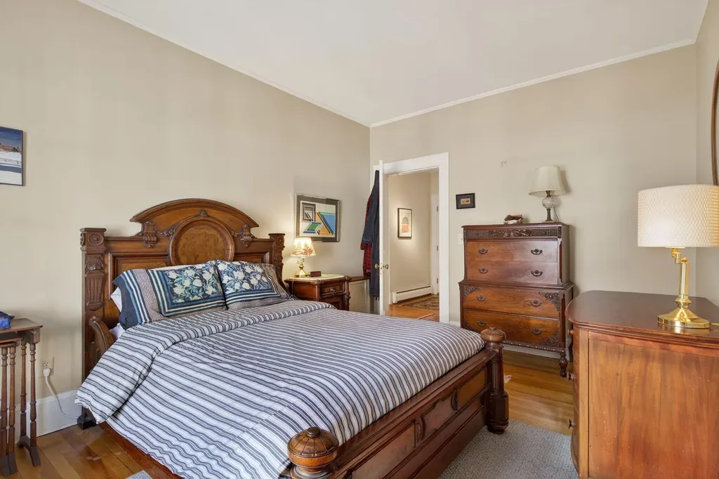 122 Neal Street Portland ME 04102