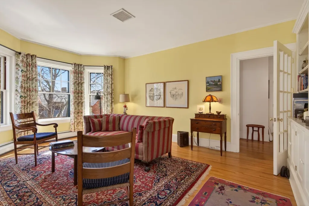 122 Neal Street Portland ME 04102