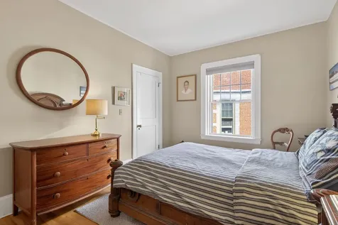 122 Neal Street Portland ME 04102