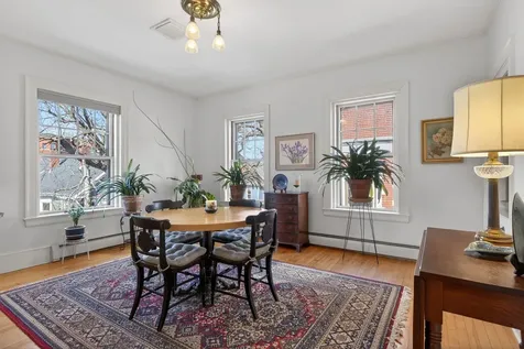 122 Neal Street Portland ME 04102