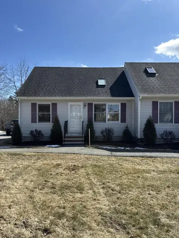 9 Cynthia Circle Bangor ME 04401