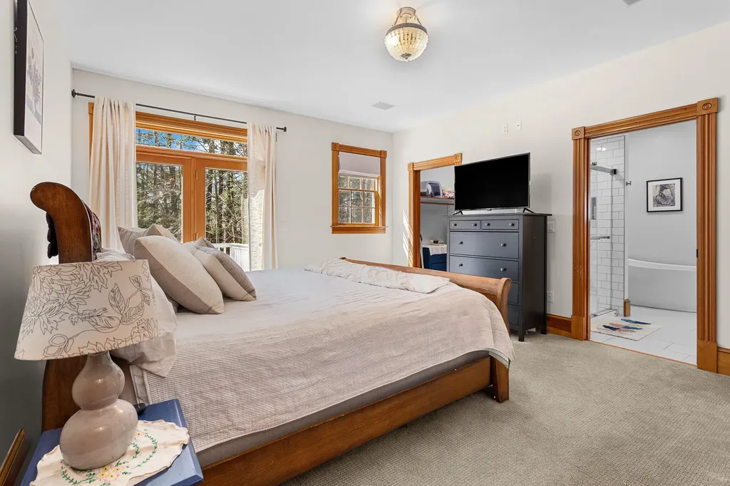 121 Clover Lane Brewer ME 04412