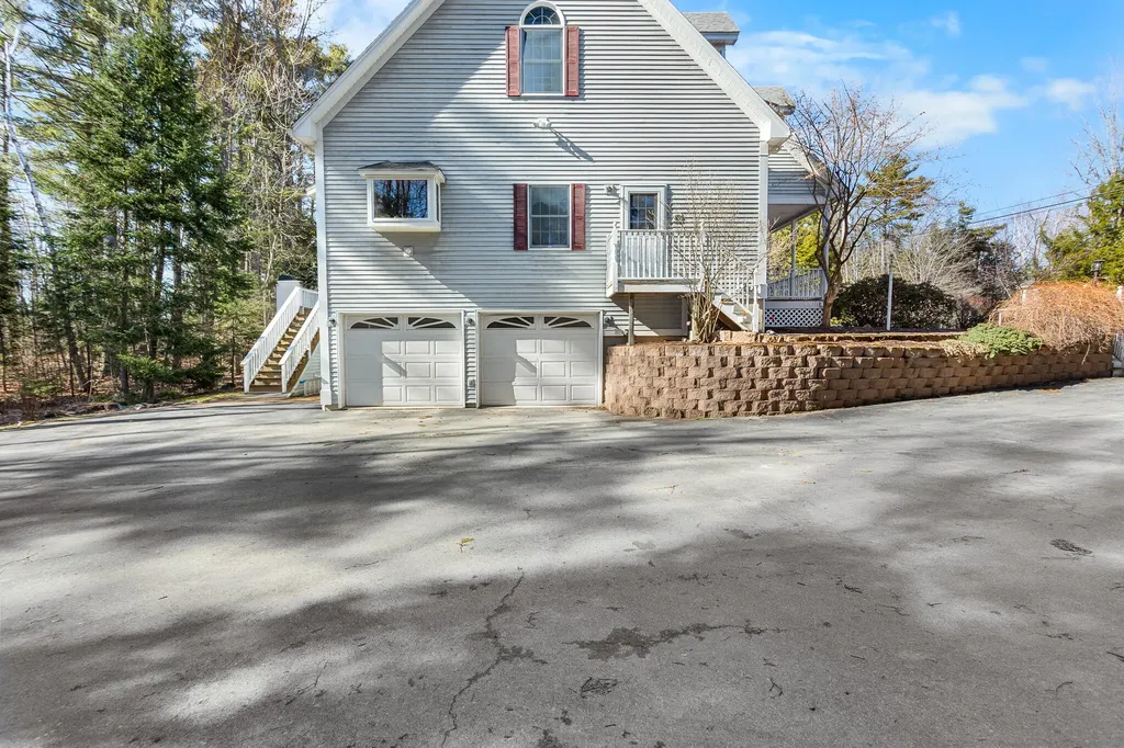 121 Clover Lane Brewer ME 04412