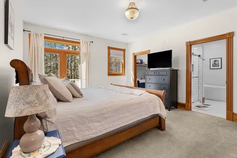 121 Clover Lane Brewer ME 04412
