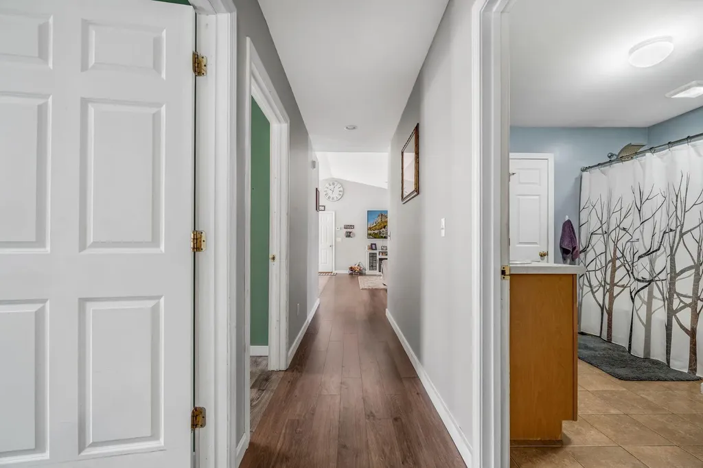 16 Hickory Drive Wiscasset ME 04578